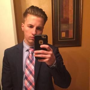 Meet your Posher, Corey